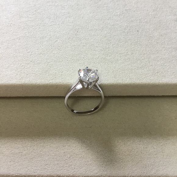 Sterling Silver Crystal Solitaire Ring - Picture 7 of 7